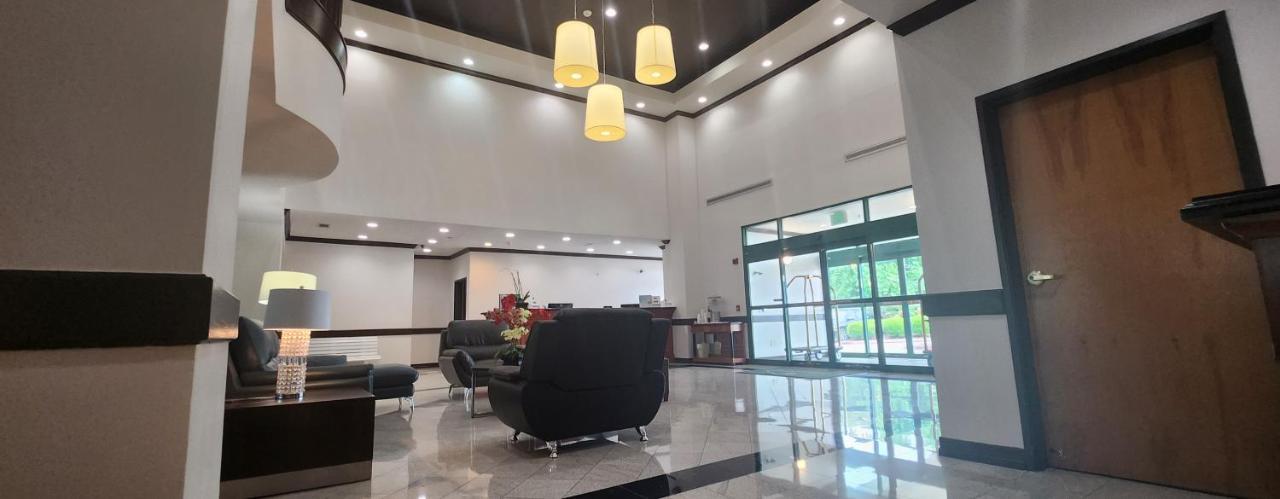Wingate By Wyndham Houston / Willowbrook Buitenkant foto